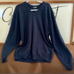 CLAN Douglas Men's 100% cashmere sweater Deep Blue luxurious